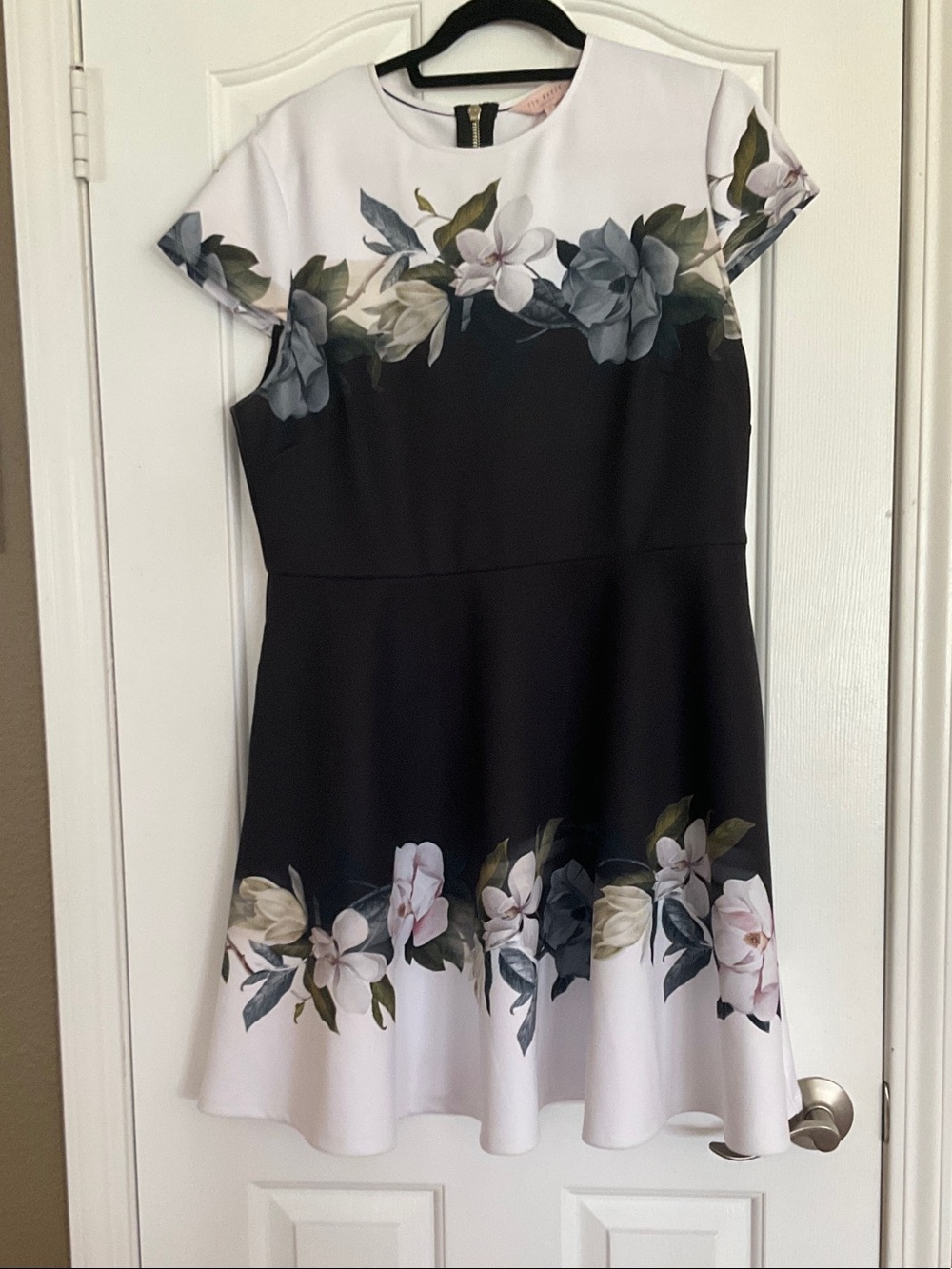 Ted Baker Louva Opal Printed Skater Dress size 5